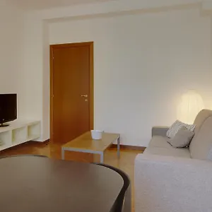 احجز هنا