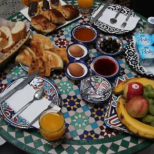 احجز هنا
