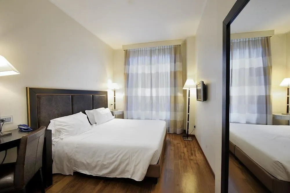 Hotel Canada Milán 3*,