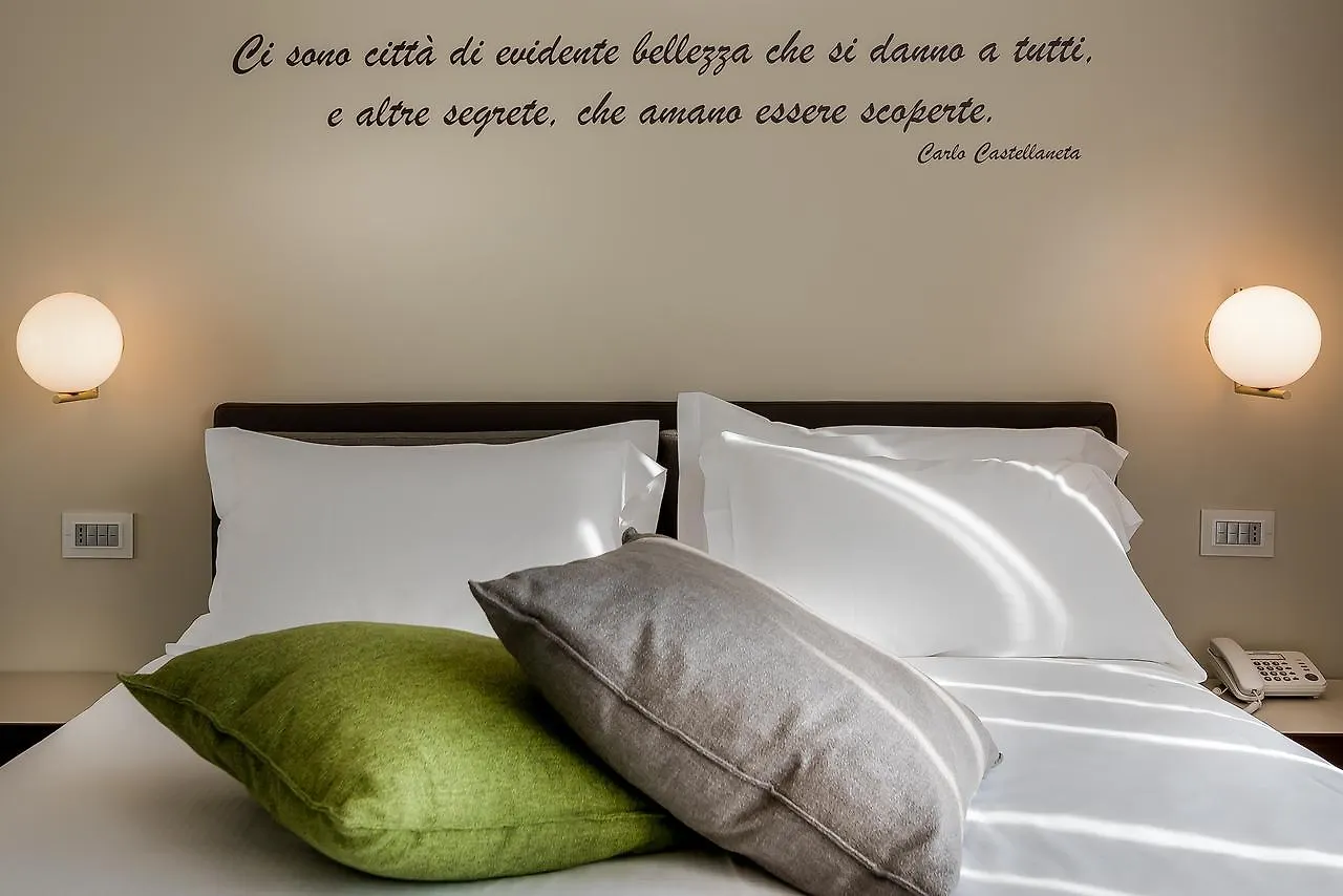 Hotel Canada Milán 3*,